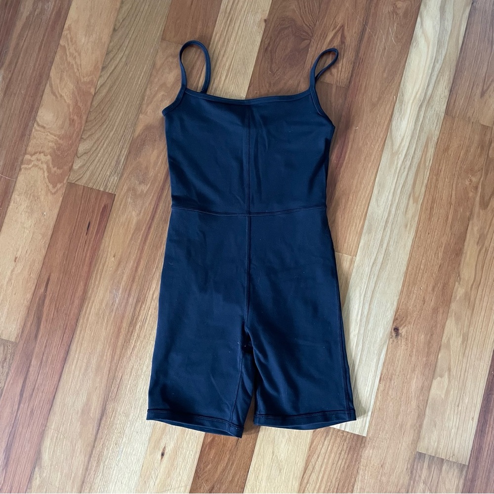 Aritzia wilfred free romper